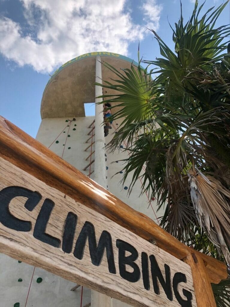 climbing tower at el cuyo