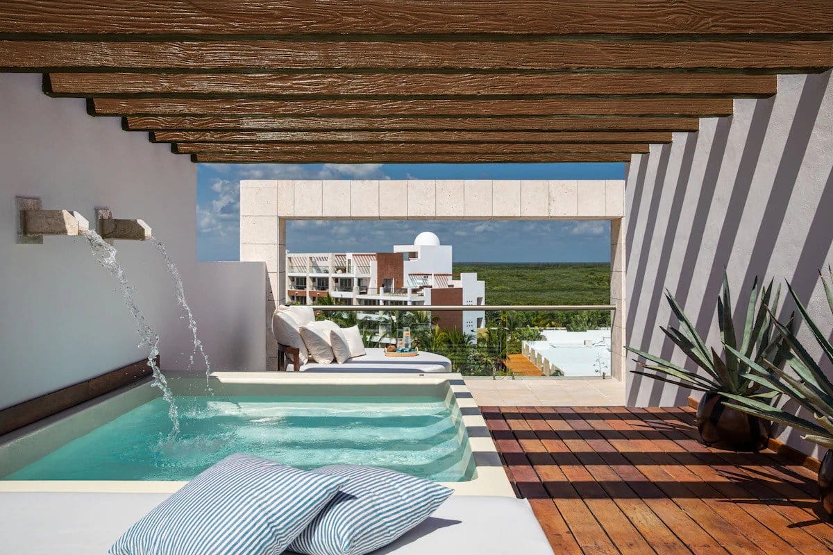 Exellence Playa Mujeres Cancun pool