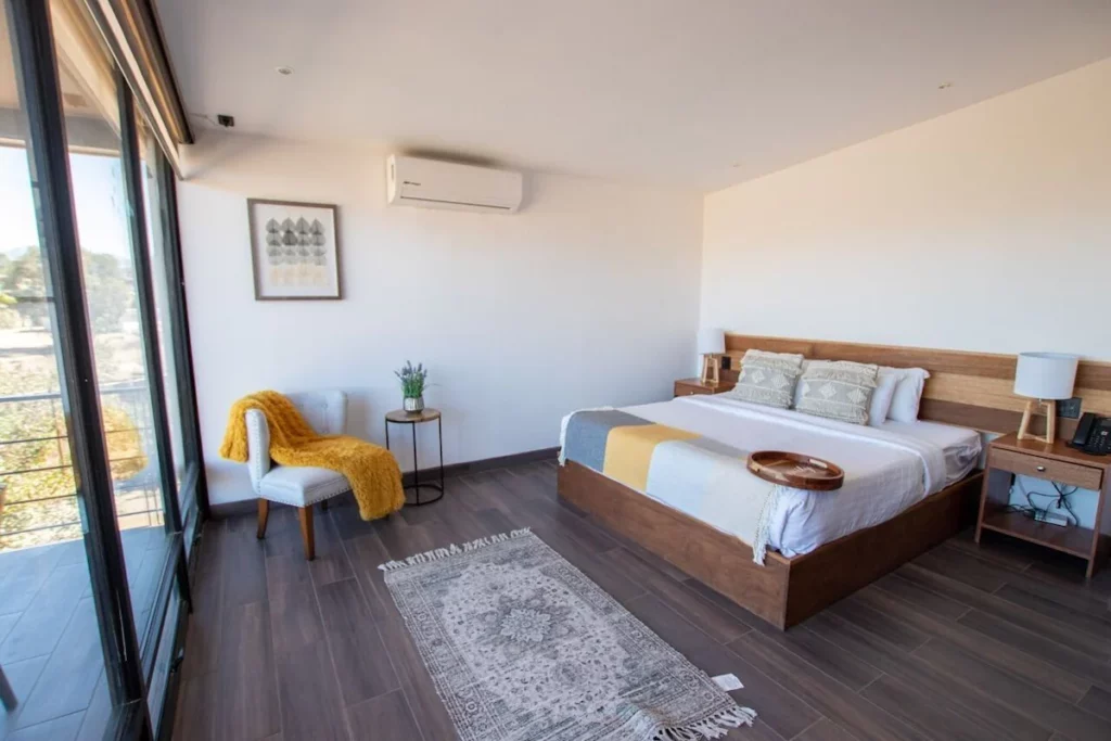 Spacious room in Contemplacion.